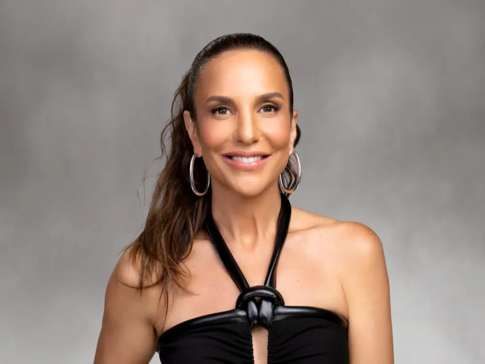 Ivete Sangalo brilha em “Noite da Aclamação” e reforça compromisso com a solidariedade