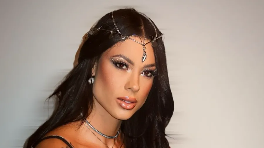 Justiça aceita denúncia e Ray Figliuzzi, namorada de Belo, se torna ré em investigação sobre clínica estética