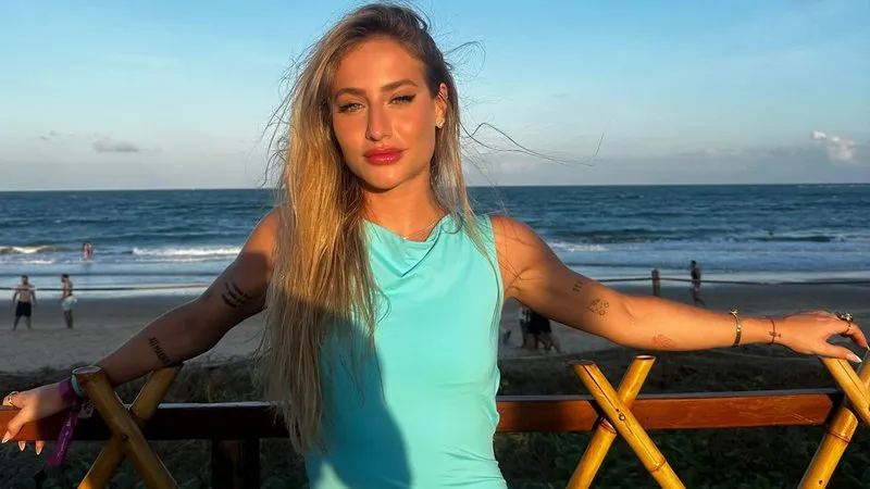 Bruna Griphao admite ansiedade com estreia como musa do Salgueiro: “Estou apavorada”