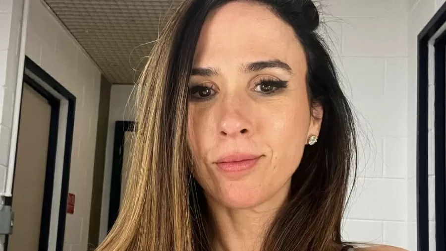 Tatá Werneck brinca sobre suposta gravidez: “Engordei 6kg”