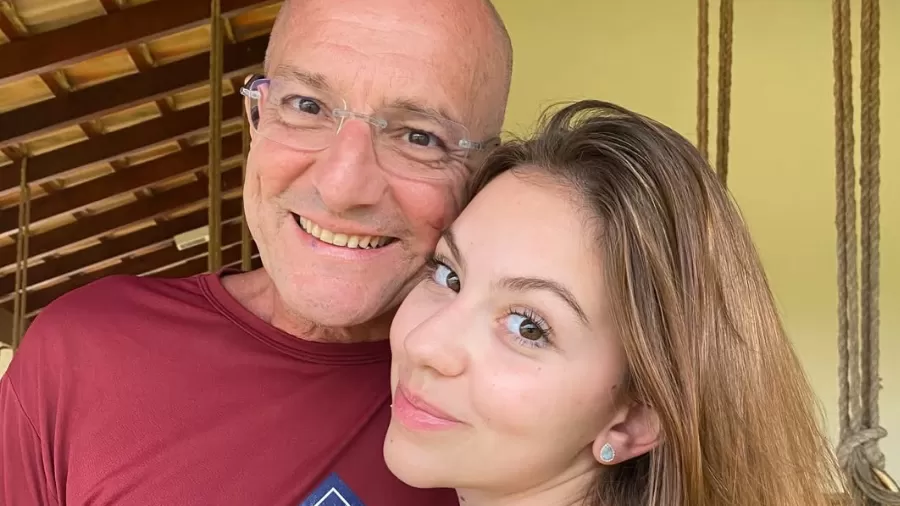 Durante tratamento oncológico, Bruna Furlan destaca apoio do pai em mensagem emocionante