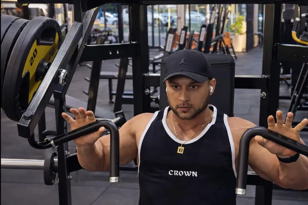 Personal trainer Danilo Cruz Carneiro reforça a importância do acompanhamento profissional nos treinos em Bariri e região