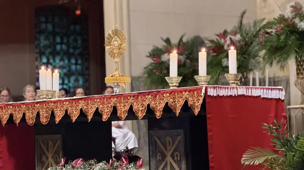 Santuário de São Sebastião reúne fiéis em noite de adoração e abre programação da Semana Santa em Porto Ferreira