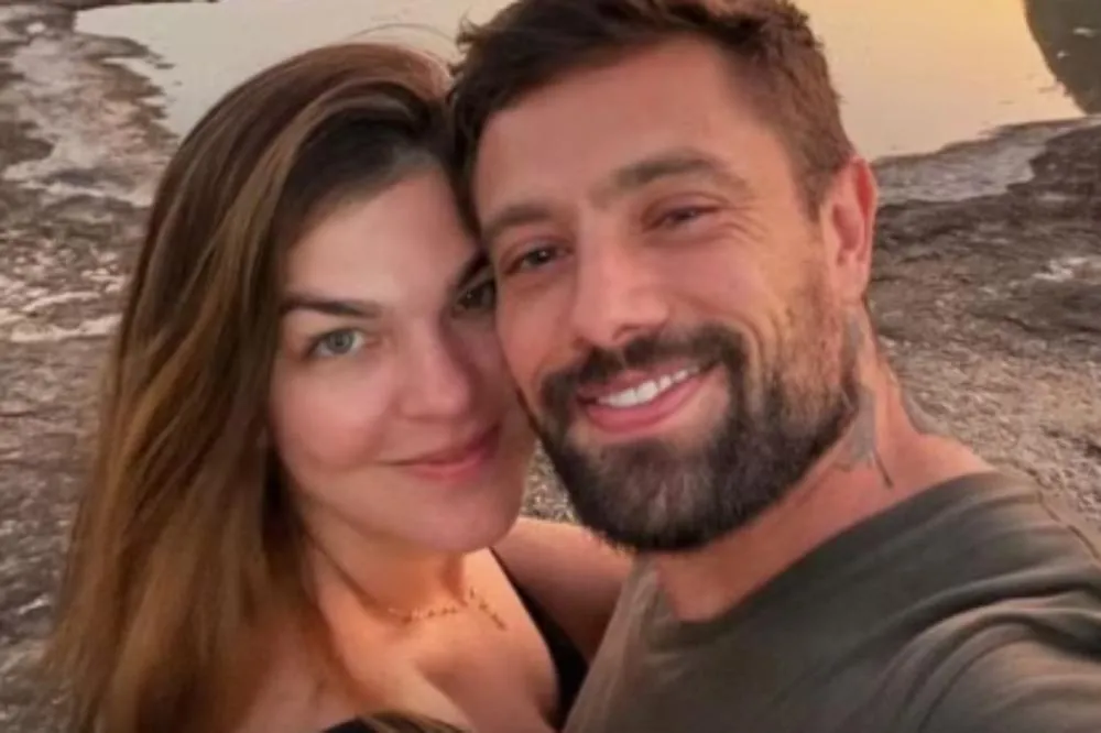 Rafael Cardoso confirma separação e diz que segue priorizando a família