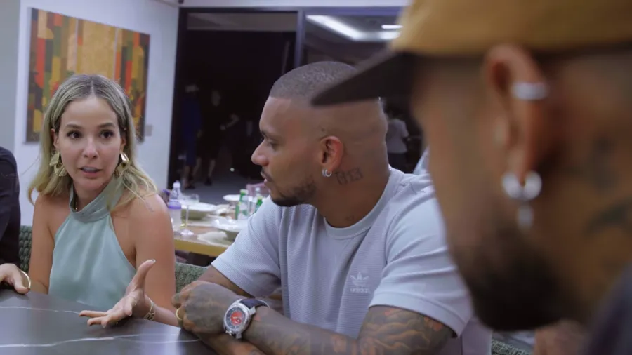 Amiga de Neymar diz que bronca em vídeo foi espontânea e se surpreende com repercussão