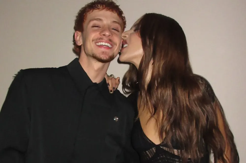 Juliano Floss confirma término com Marina Sena após dois anos de relacionamento